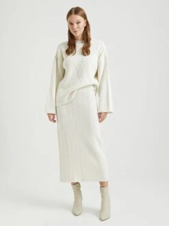 Rock In Weiß -Triumph Verkäufe bgn rock in weiss 2