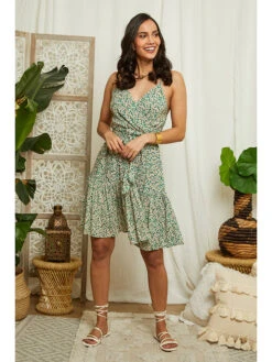 Kleid In Grün -Triumph Verkäufe larmoire de suzette kleid in grun 4