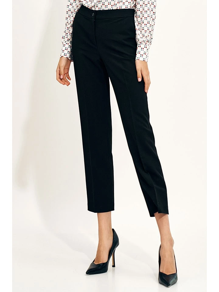 Hose In Schwarz 2 Hose In Schwarz – Bild 2